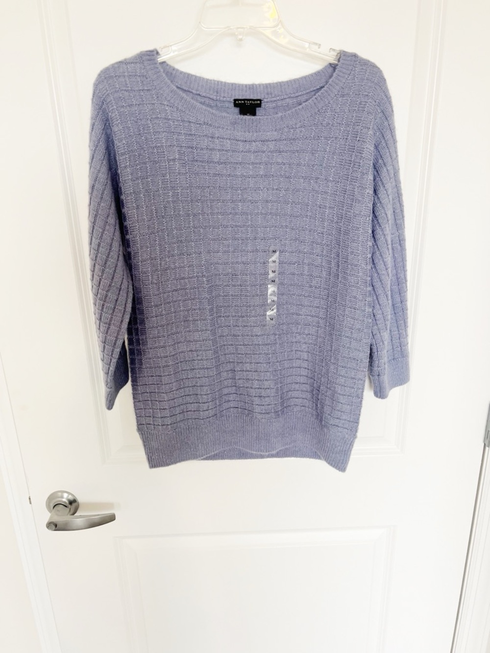 NWOT Ann Taylor Light Sweater